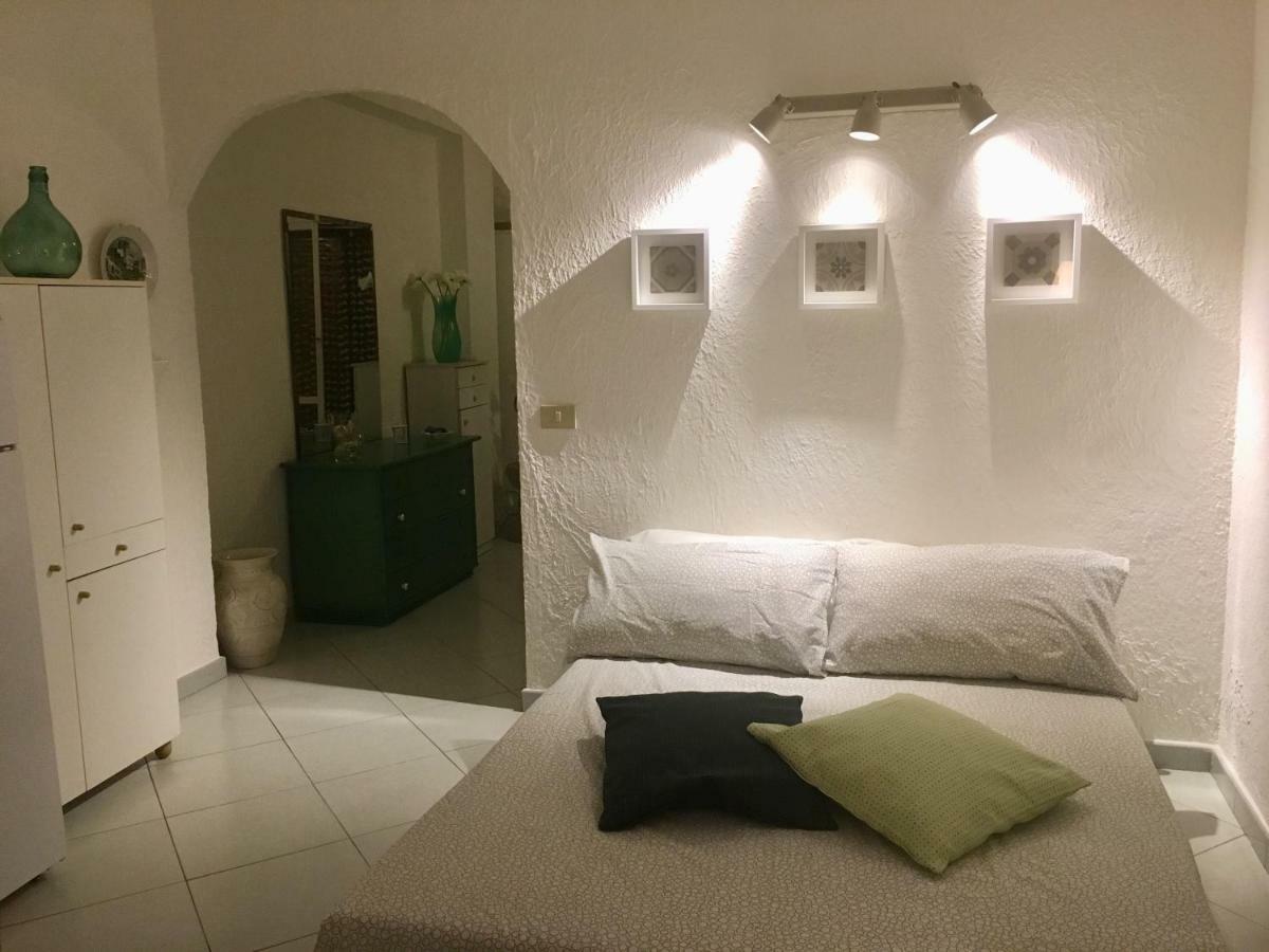 Апартаменти Baia Degli Dei - Living La Nike Джардіні-Наксос Екстер'єр фото